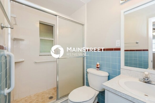 Building Photo - 3 Bedroom Pet-Friendly Home in Tampa, FL w...