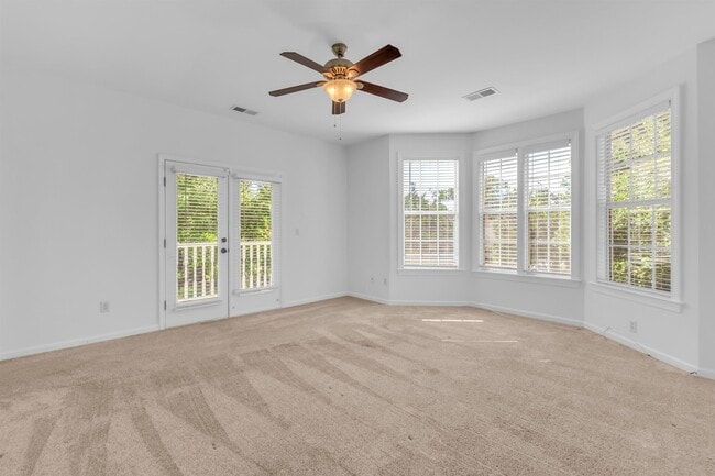 Building Photo - 176 Harbor Village Dr