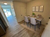 Building Photo - 31 Vine St