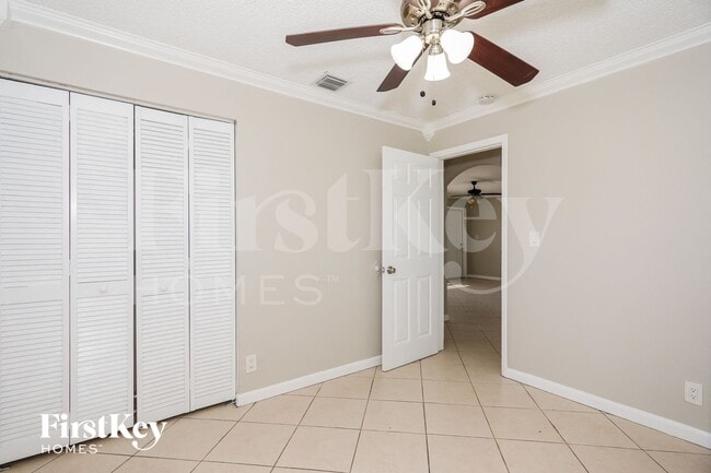 Building Photo - 1520 SW 68th Way