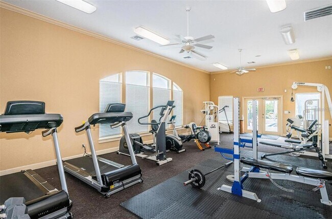 Building Photo - 4323 Bayside Village Dr