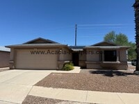Building Photo - Three bedroom home with spacious great room