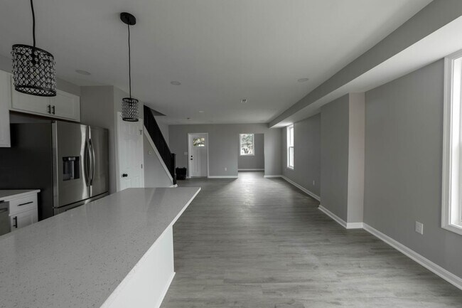 Building Photo - 2600 Garrett Ave