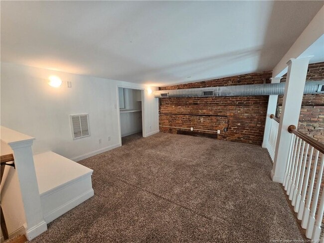 Building Photo - 214 Hay St