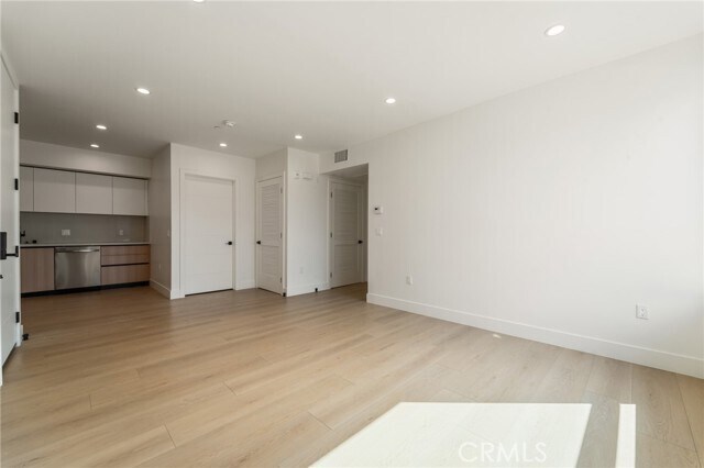 Building Photo - 7510 Sepulveda Blvd