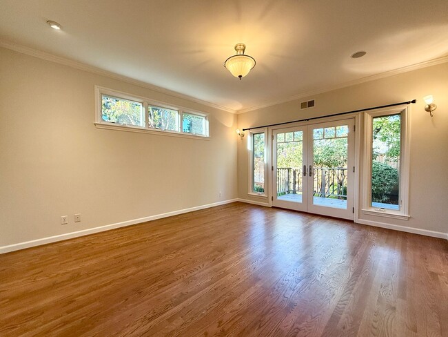 Building Photo - Beautifully Renovated Silicon Valley Home ...