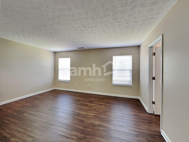 Building Photo - 5960 Driftwood Ct