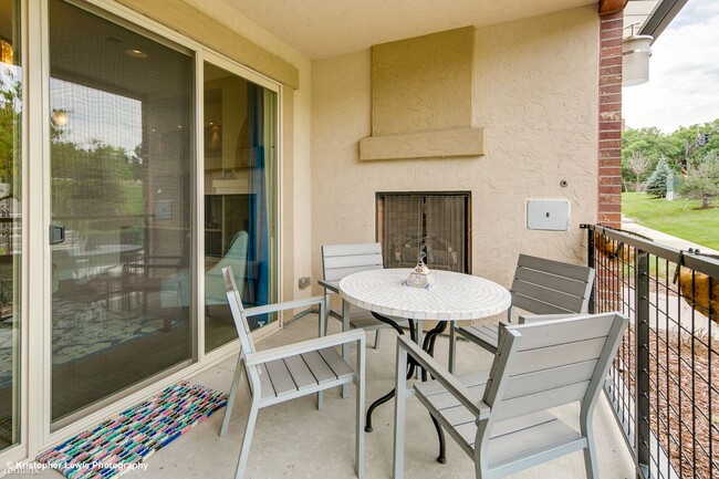 Building Photo - 3 br, 2 bath Condo - 303 Inverness Way Sou...