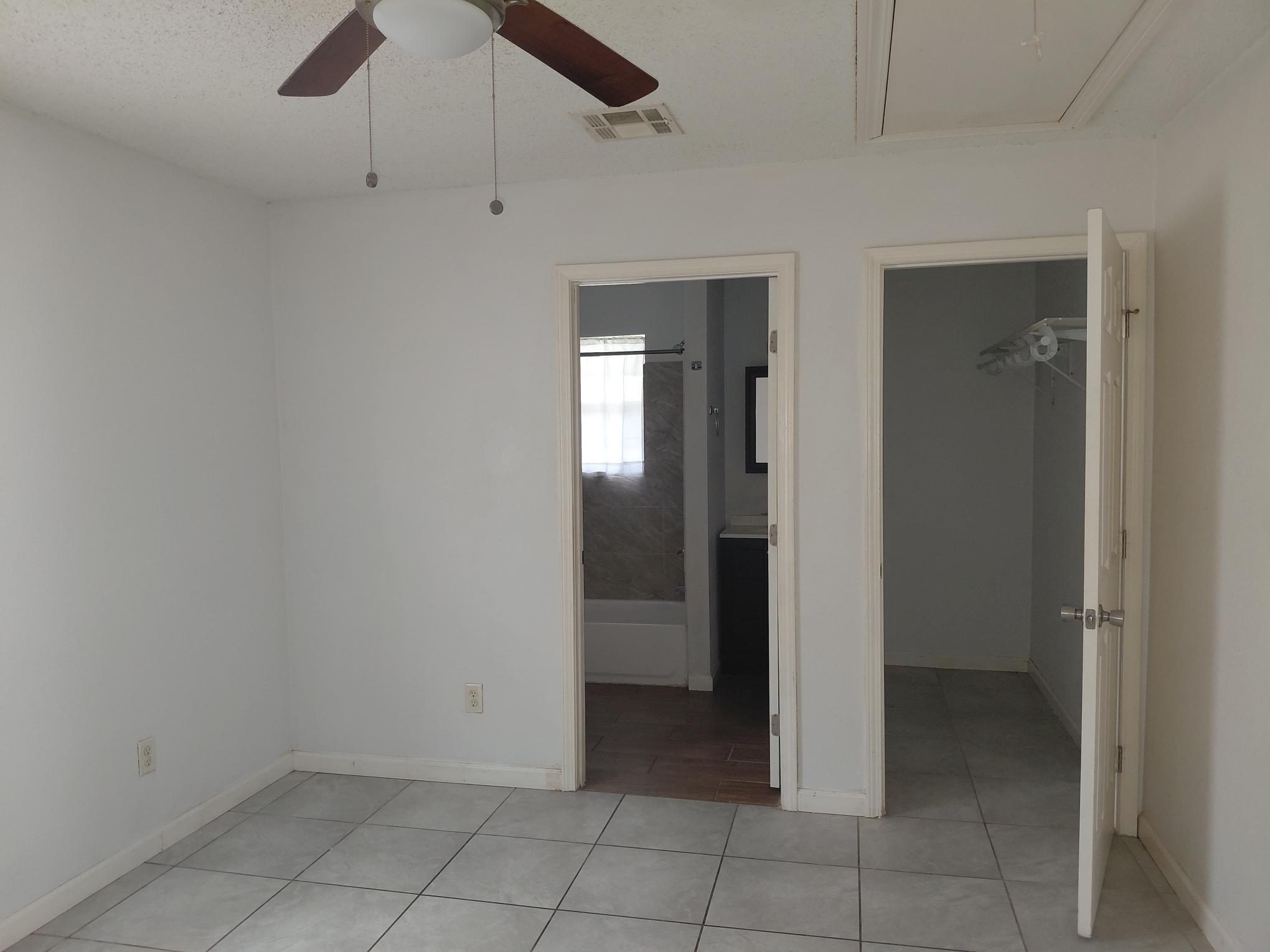 Building Photo - 3401 Belfort Ave