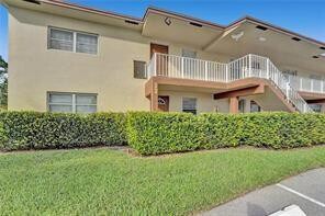 Building Photo - 7605 NW 5th Pl