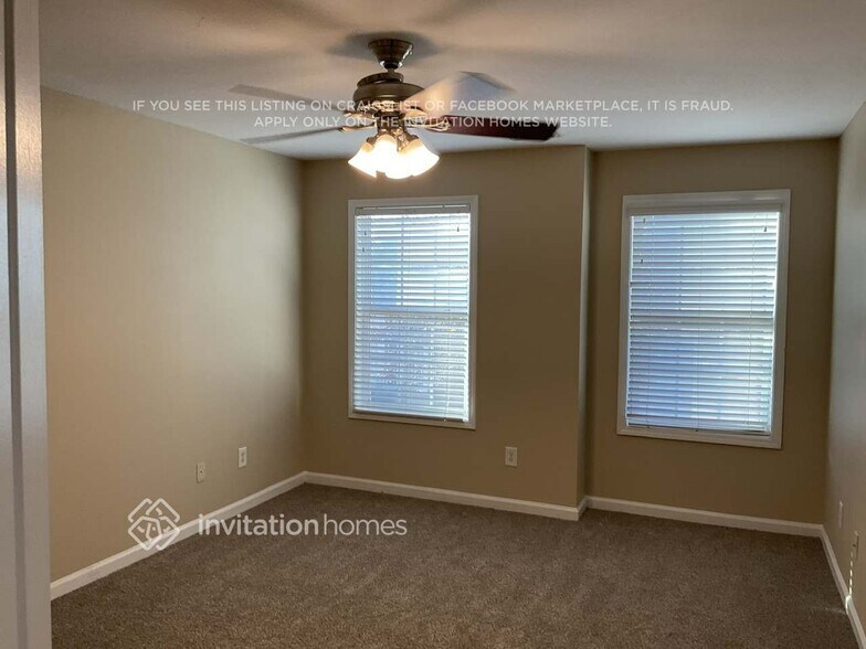 Building Photo - 660 Fullier Cir SW