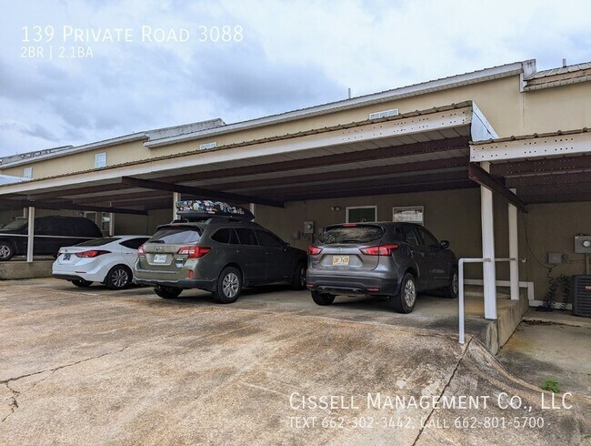 Building Photo - 139 Private Road 3088