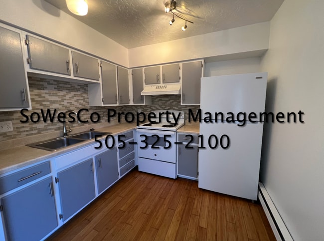 Building Photo - 510 Orchard Ave