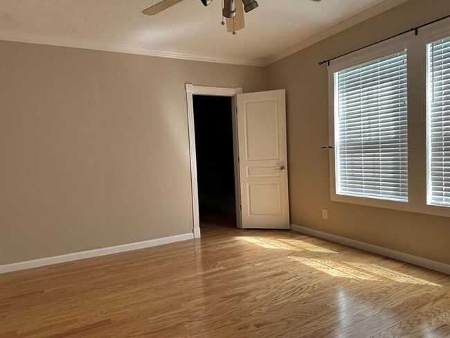 Building Photo - 1410 Field Store Rd