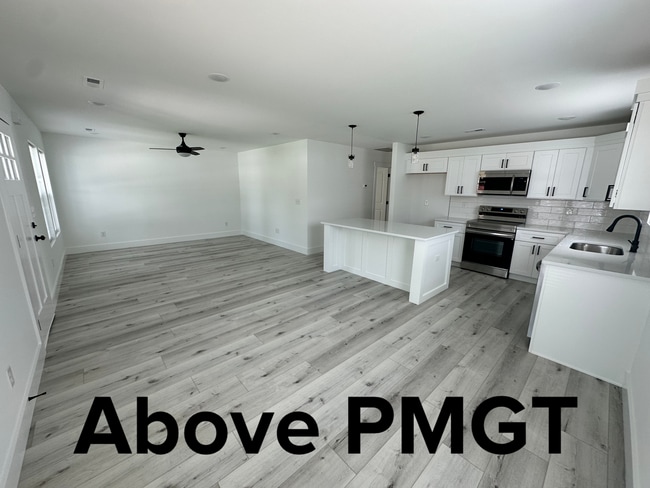 Building Photo - Brand new 3 bedroom house
