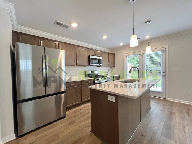 Building Photo - 333 Canary Grass Ct