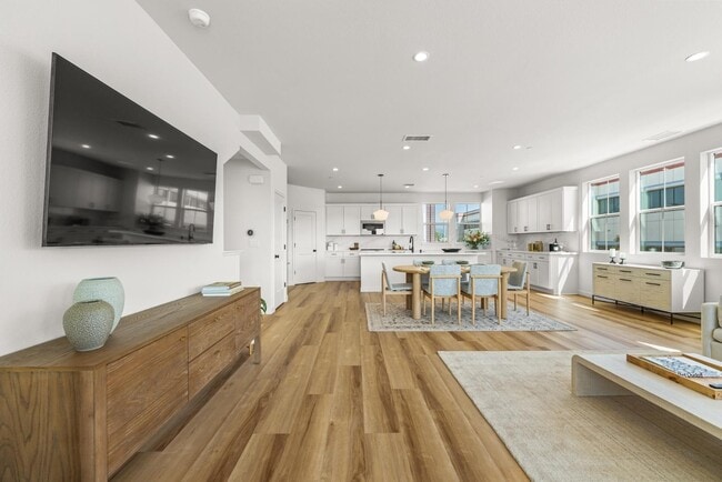 Building Photo - 212 Wakeful Wy