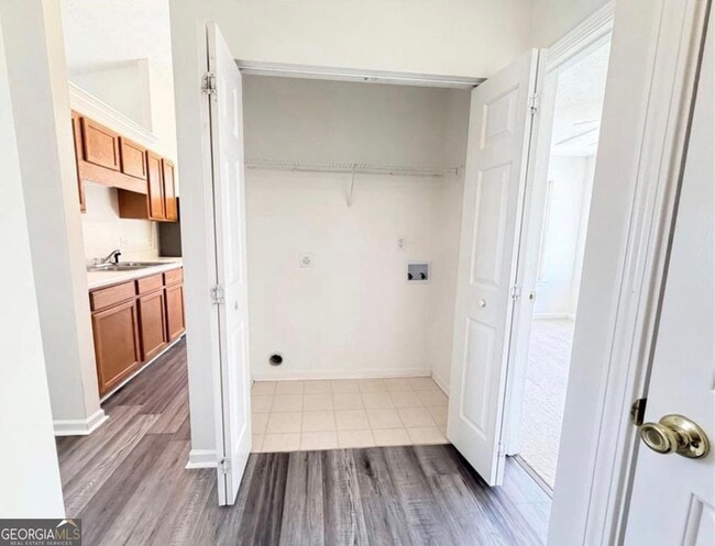Building Photo - 503 Oakleaf Ct