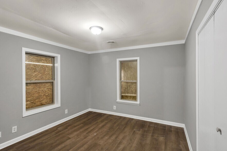 Building Photo - 3405 Gwen Dr