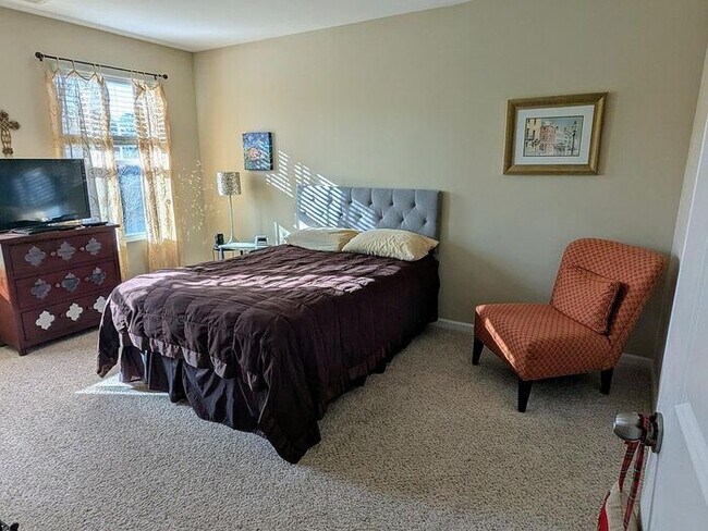 Building Photo - Build Equity While Leasing - Lease and Own...