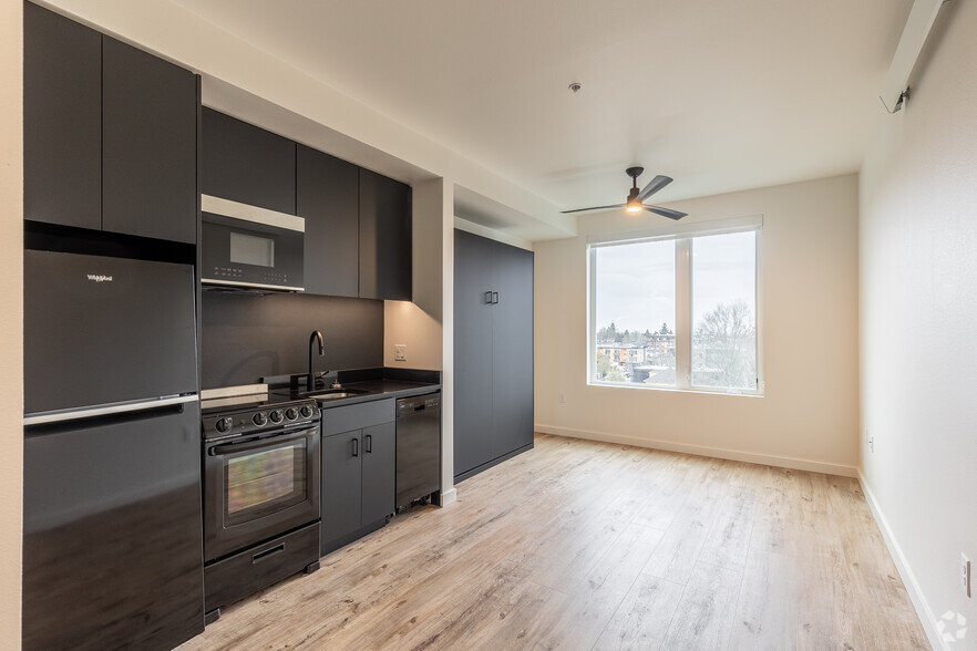 0BR, 1BA - 271SF - Nomad Apartments