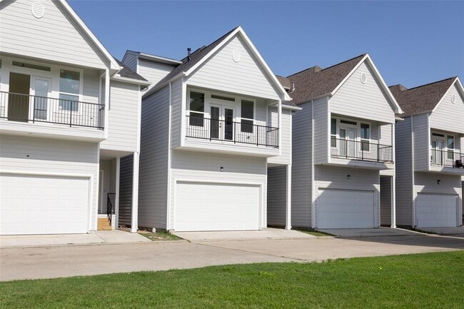 Building Photo - 1809 Palmetto Landing Dr