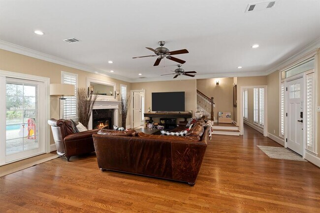 Building Photo - 2963 Settler's Way Dr