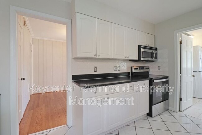 Building Photo - 1506 Antrim Ave