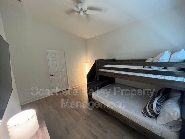 Building Photo - 79175 Latigo Cir