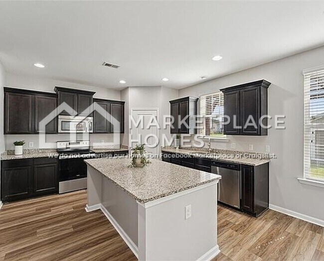 Building Photo - 54 Winslow Cir