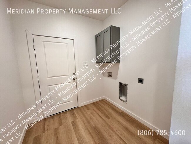 Building Photo - 5711 Kemper St