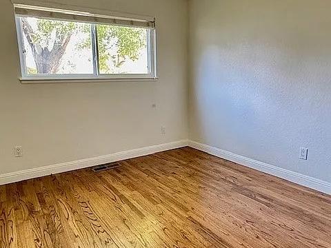 Building Photo - 730 San Andreas Ct