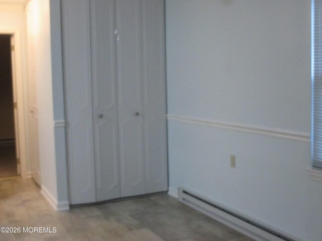 Building Photo - 433D Picardy Ct