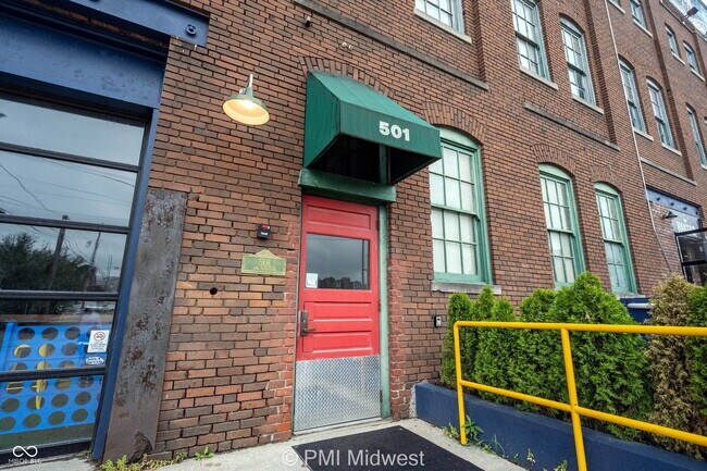 Building Photo - 501 Madison Ave