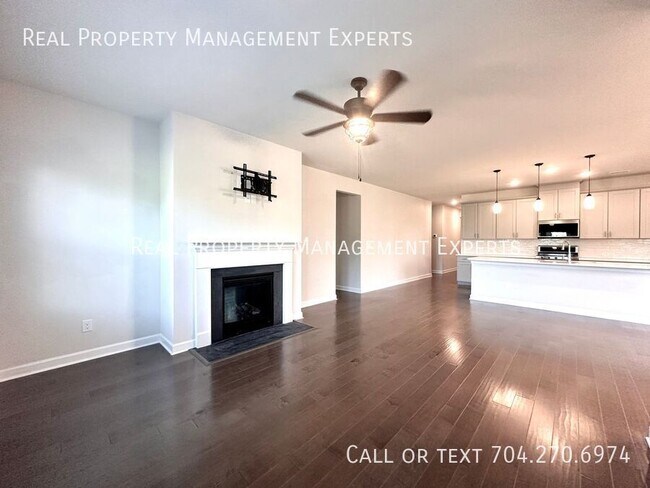 Building Photo - 3012 Striped Maple Ct