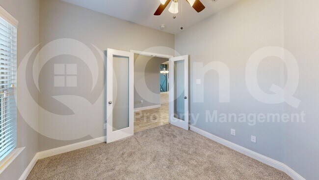 Building Photo - 4006 Whitetail Ln