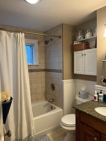 Building Photo - 41 Church St