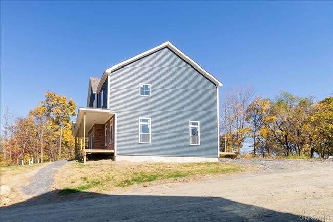 Building Photo - 104 North Rd
