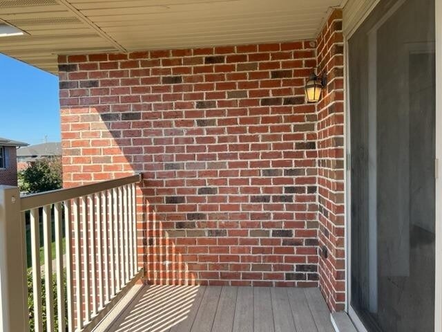 Building Photo - 641 Cambridge Ct
