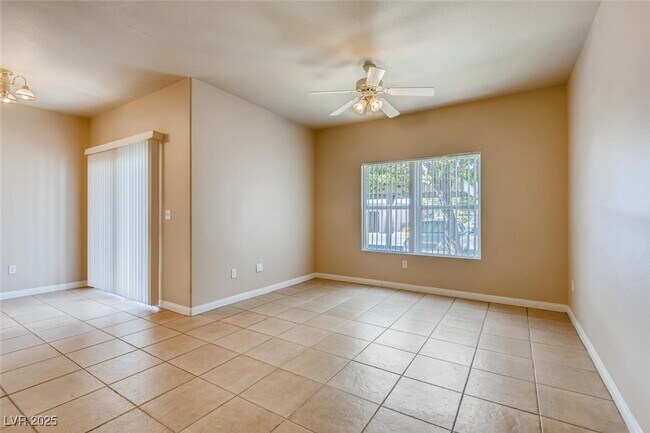 Building Photo - 7255 W Sunset Rd