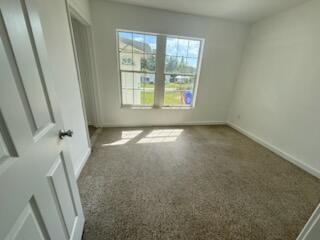 Building Photo - 161 6th Ct SW