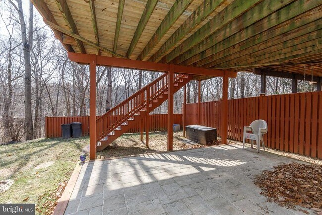 Building Photo - 2733 Quarry Heights Way