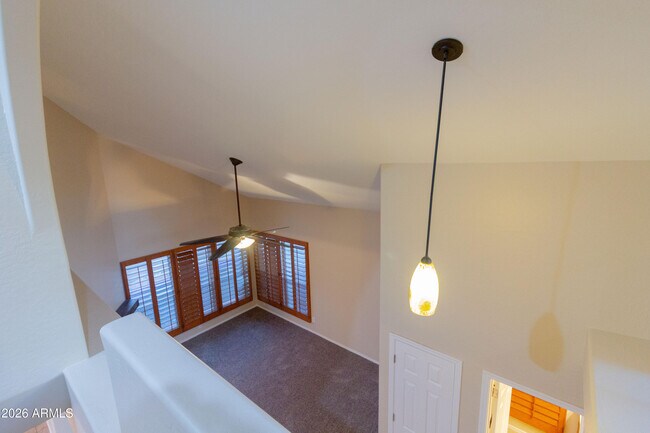 Building Photo - 506 E Utopia Rd