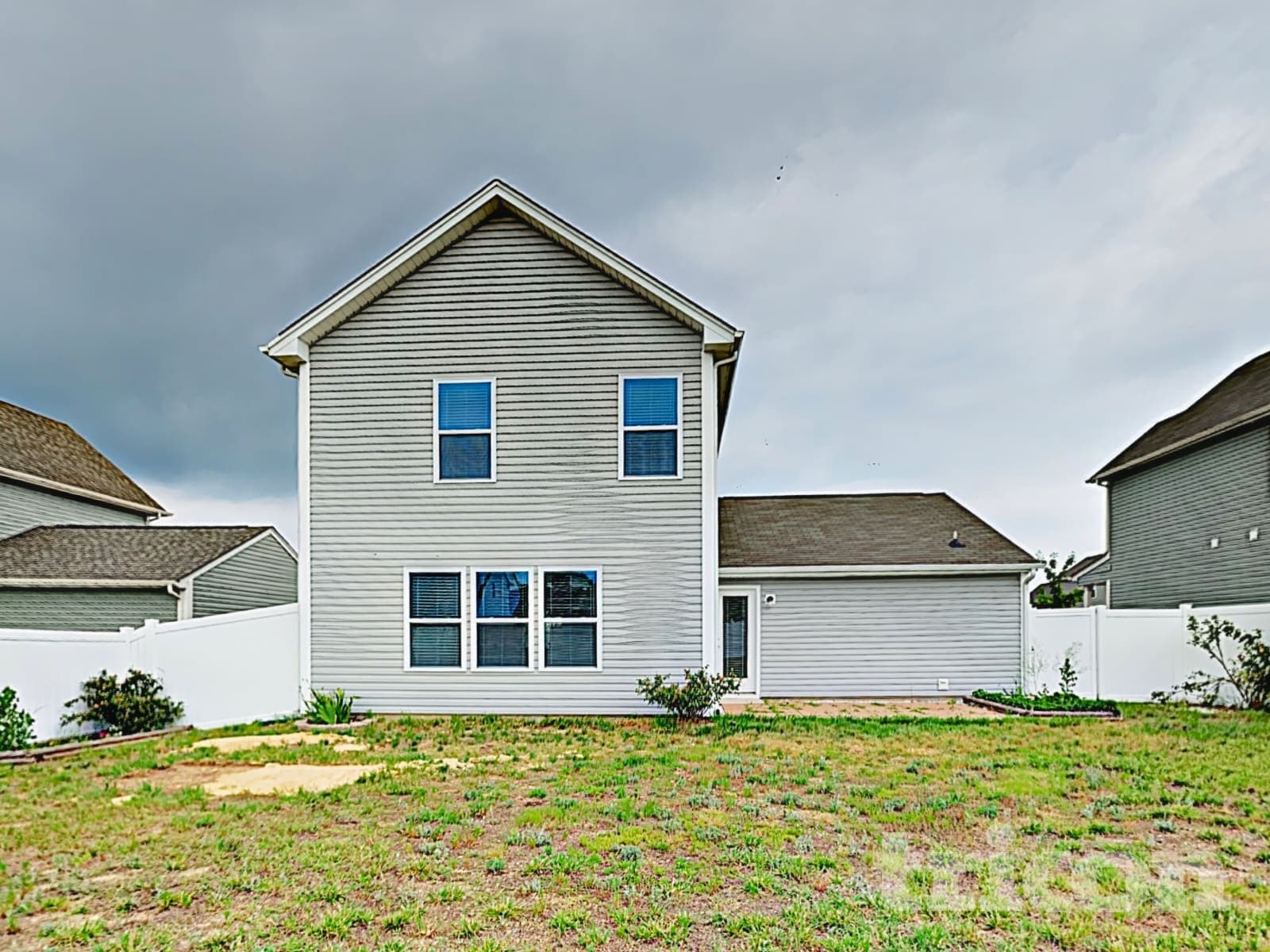 Building Photo - 8187 Thornton St