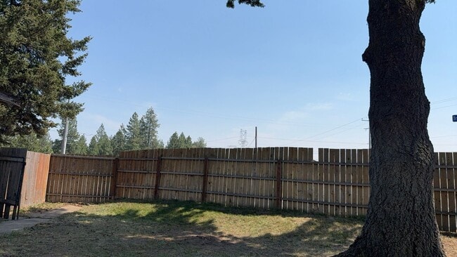 Building Photo - 5725 ID-53
