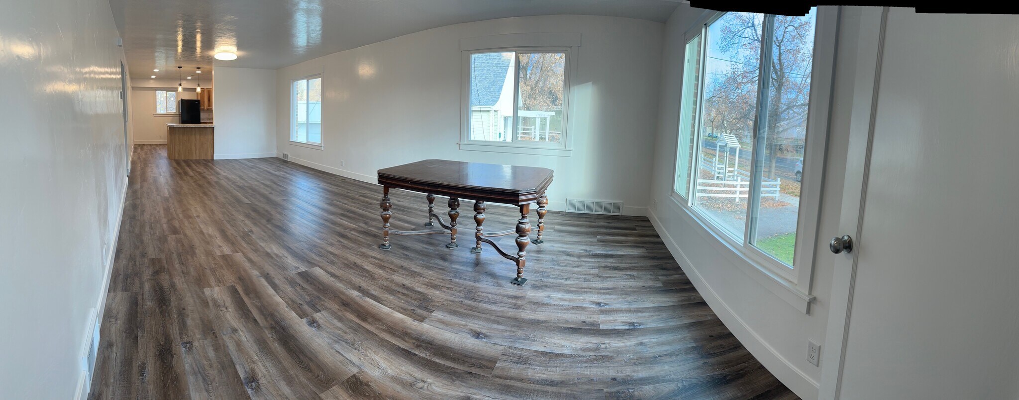 Building Photo - 479 W Center St