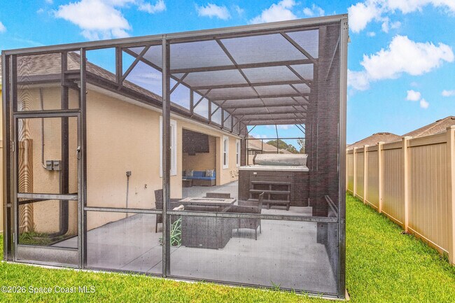 Building Photo - 6691 Cameo Dr