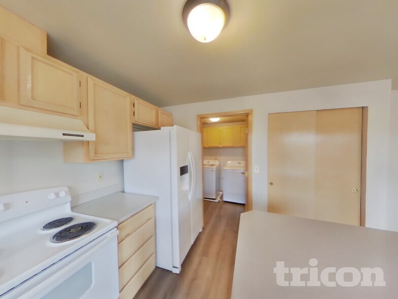 Building Photo - 6031 Thornbury Pl SE