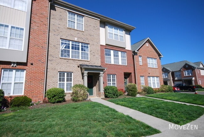 Building Photo - 9904 Marni Ct