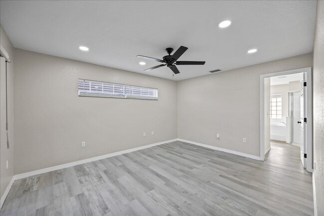 Building Photo - Beautifully remodeled home is situated in ...